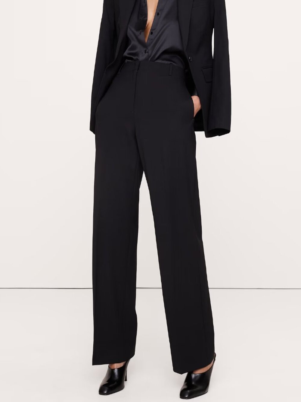 NEW! Banana Republic Black Italian Wool Modern Straight Trouser Pants 6P